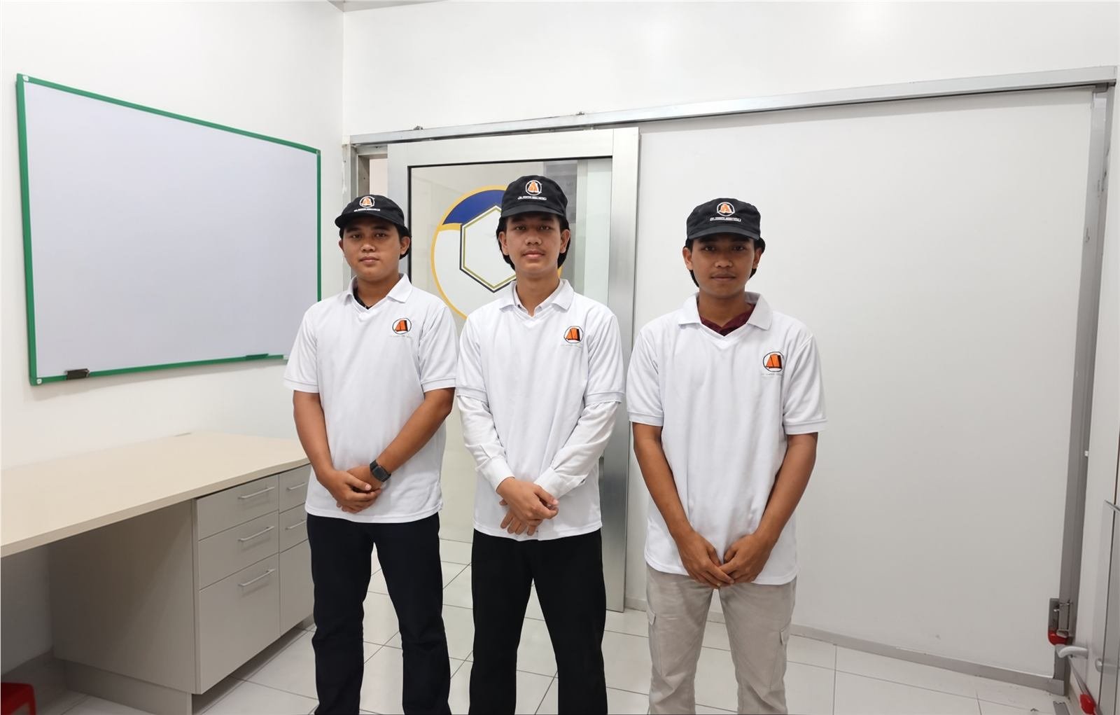 Tenaga Kerja Siap Ditempatkan